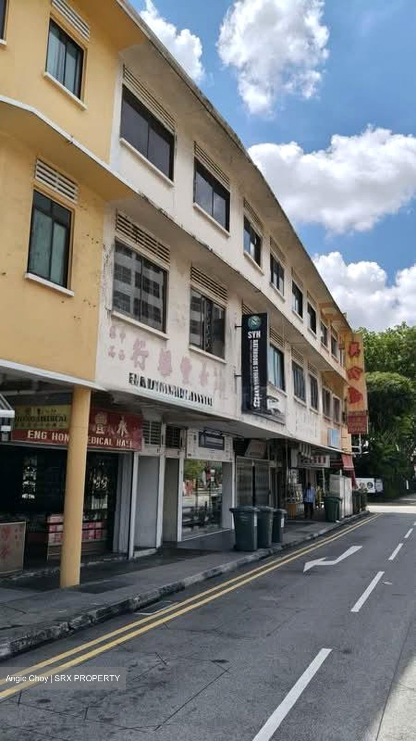 Sims Avenue (D14), Shop House #563975691